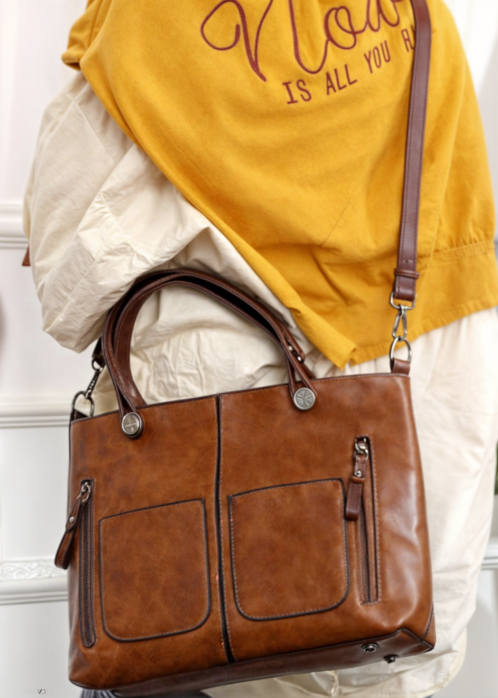 Alexa Signature Shoulder Bag (Vegan) - Eliza-Warszawa