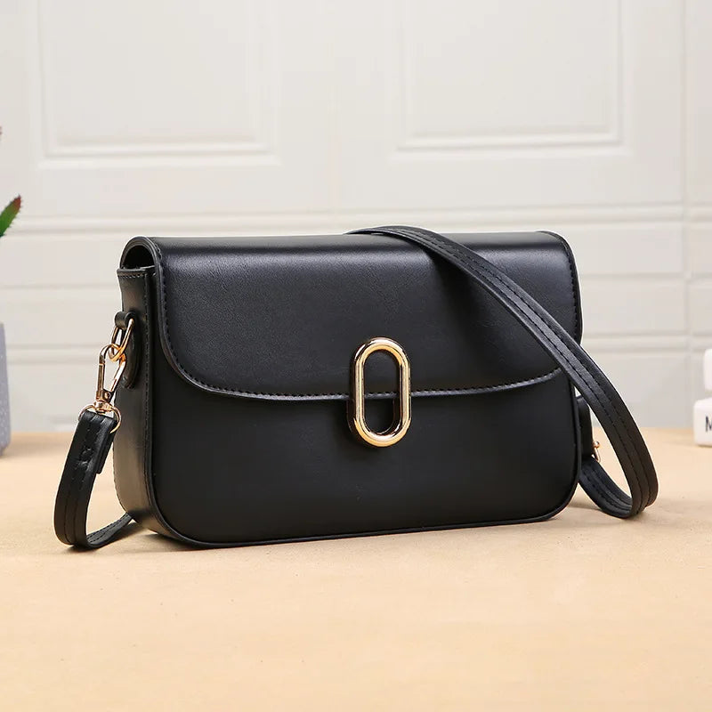 Alina™ – Stylish Light Blue Shoulder Bag - Eliza-Warszawa