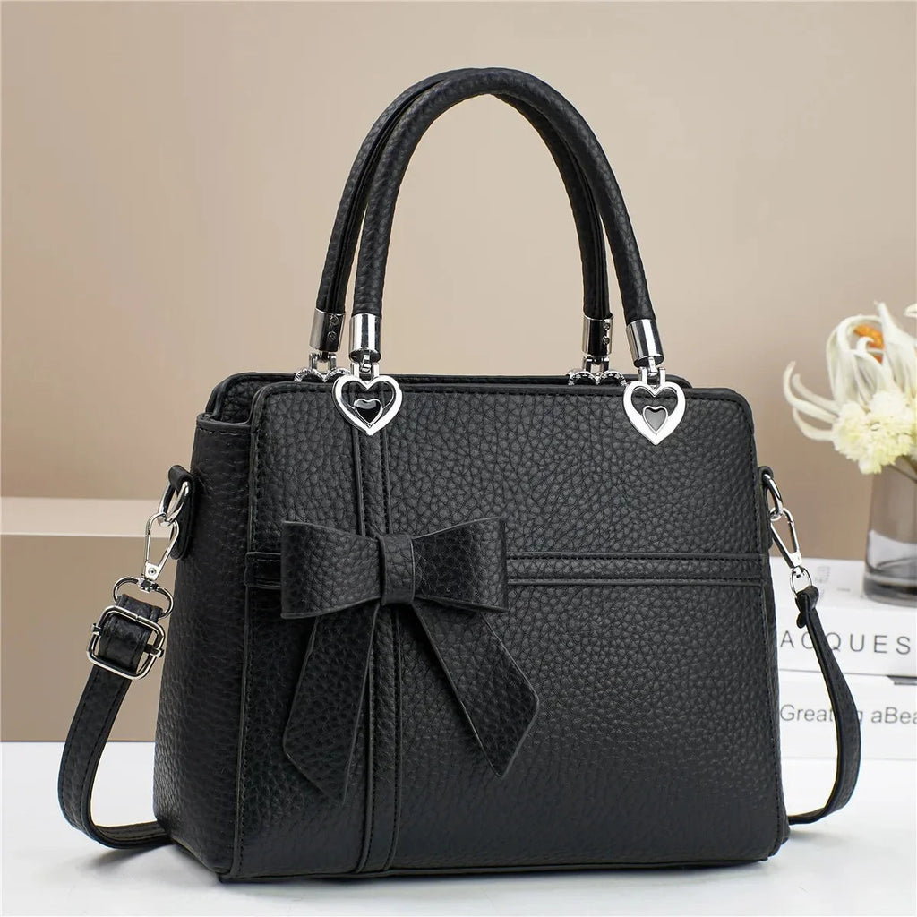 Amara Heart Bag with Bow - Eliza-Warszawa