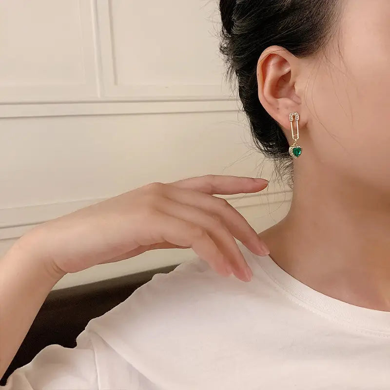 Amarisse Viridelle Dangle Earrings | Gold - Eliza-Warszawa