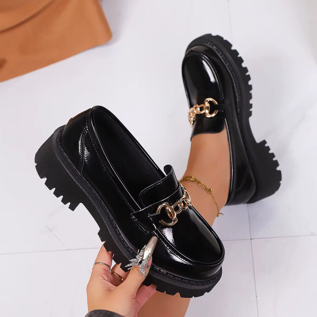 Bristol Leather Lug Sole Loafer - Eliza-Warszawa