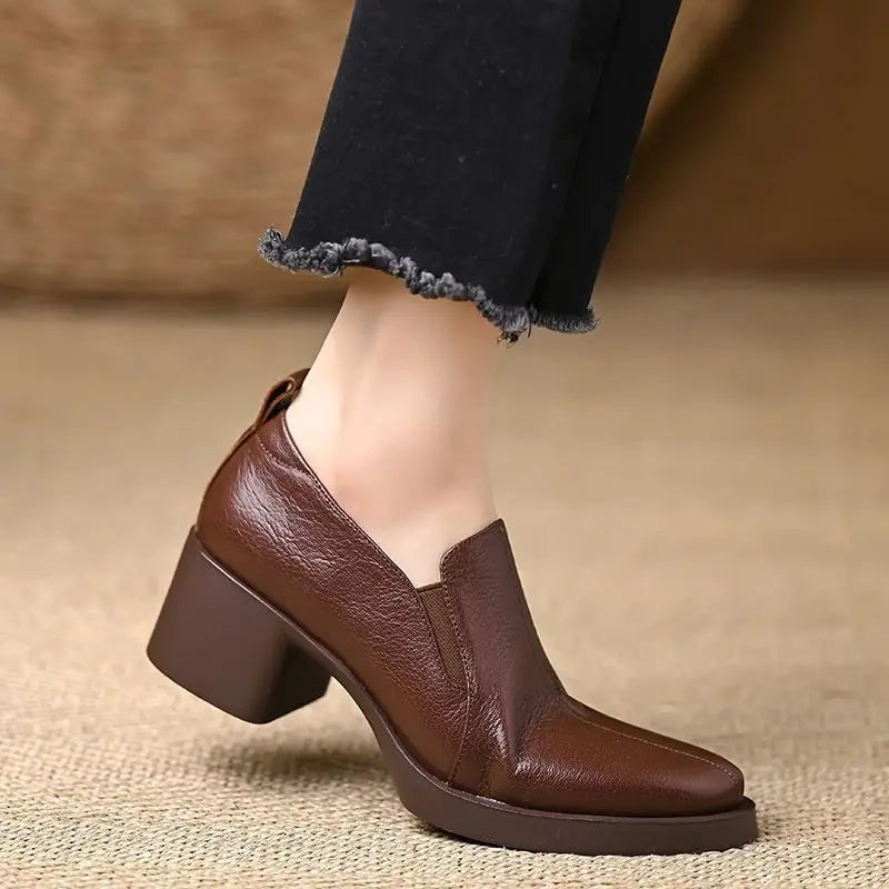Carolyn Block Heels - Eliza-Warszawa