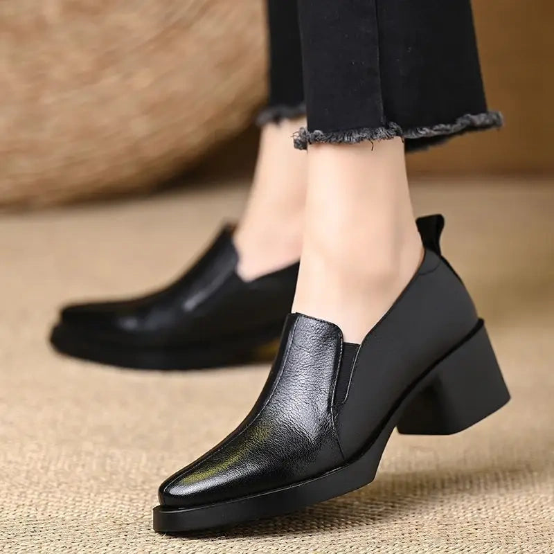 Carolyn Block Heels - Eliza-Warszawa