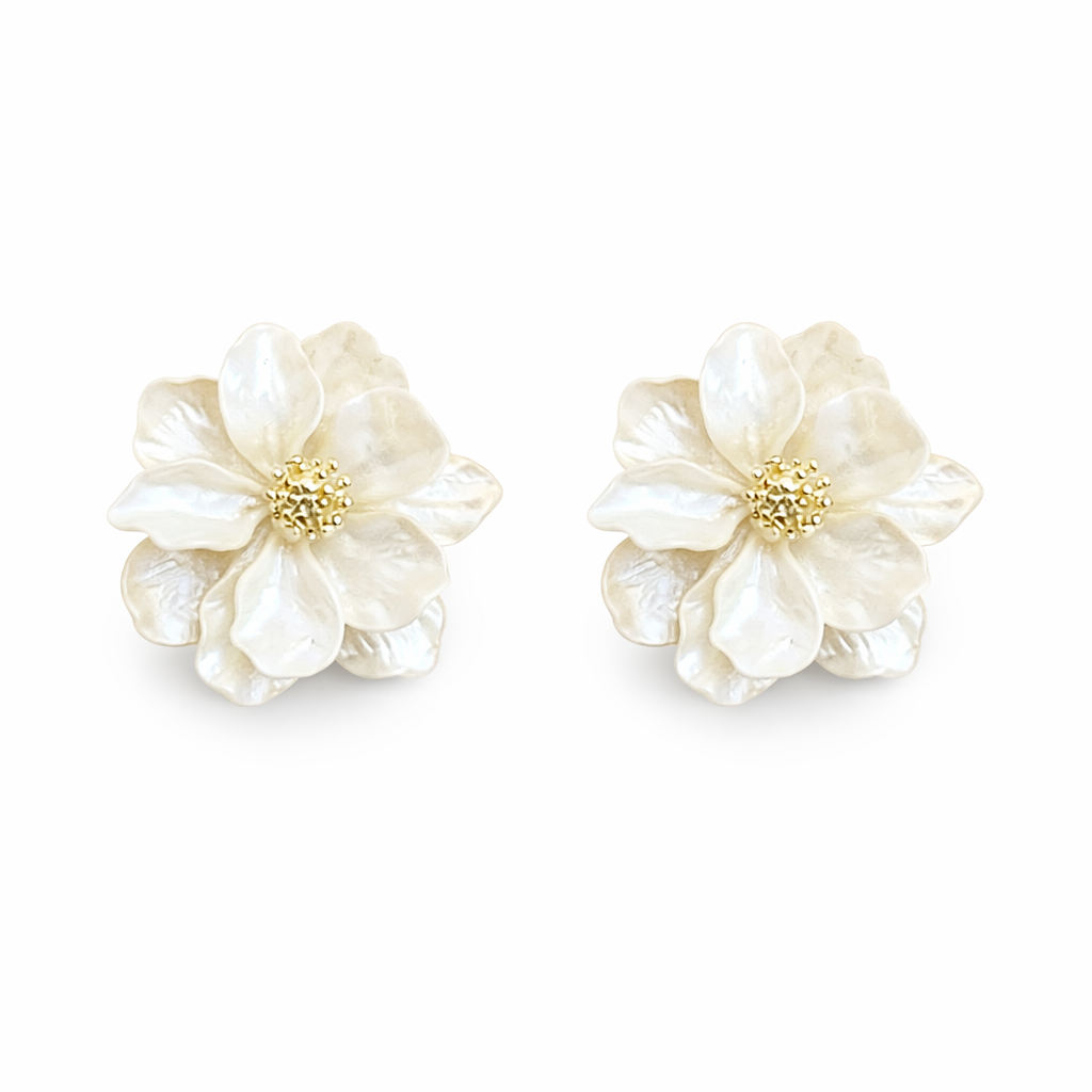 Chic White Acrylic Flower Stud Earrings