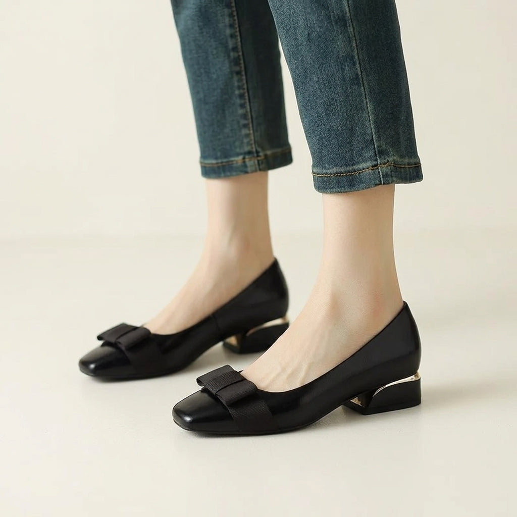 Eleanor Bow Pumps - Eliza-Warszawa