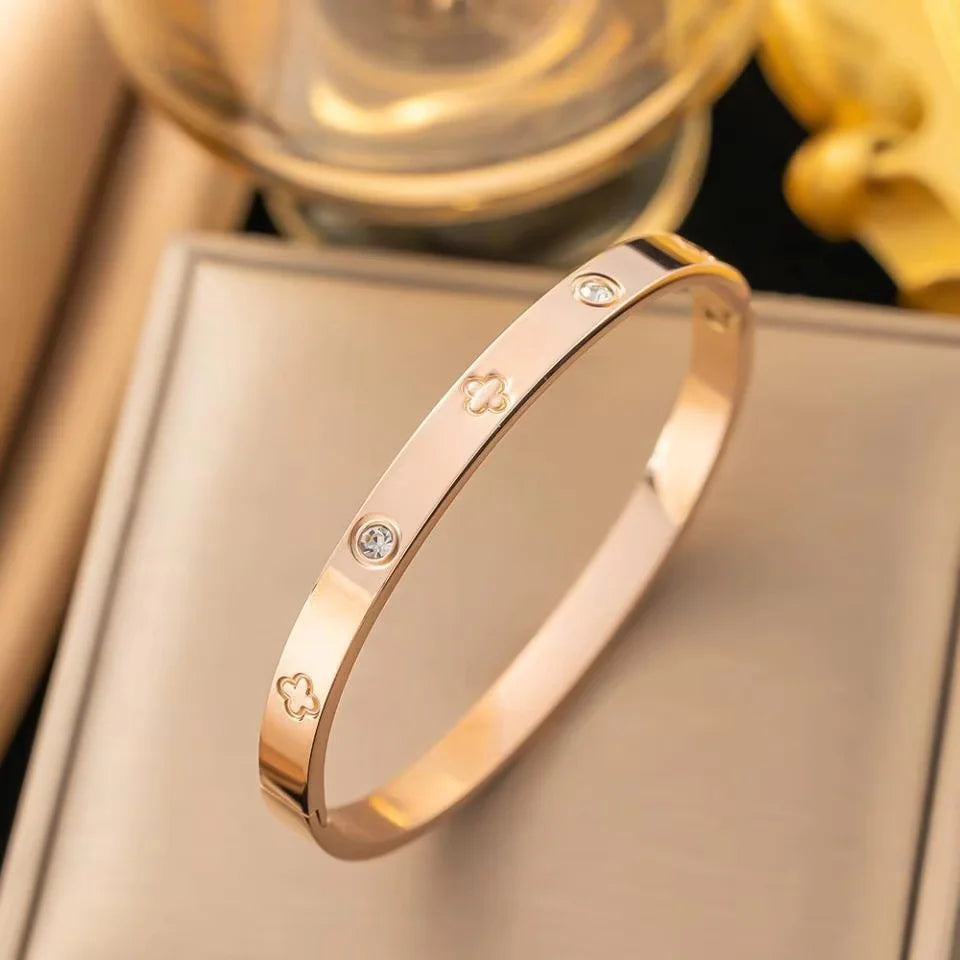 Elegant Crystal Bangles - Eliza-Warszawa