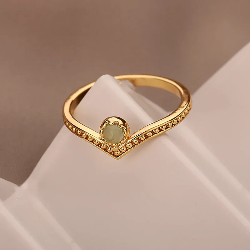 Elegant Gold Waterdrop Opal Crown Ring - Eliza-Warszawa