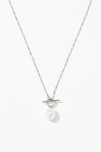 Elegant Golden Pearl Necklace
