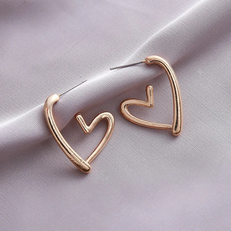 Elegant Heart-Shaped Rose Gold  Earrings - Eliza-Warszawa