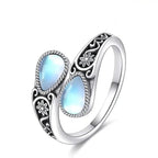 Elegant Moonstone Flower Ring - Eliza-Warszawa