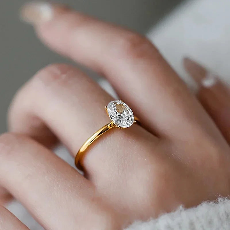 Elegant Oval Crystal Promise Ring - Eliza-Warszawa