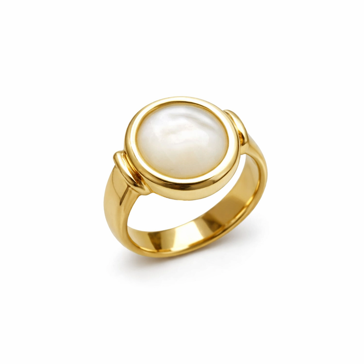 Elegant Pearl Ring