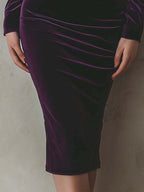 Elegant purple velvet slim-fit long-sleeved midi dress - Eliza-Warszawa