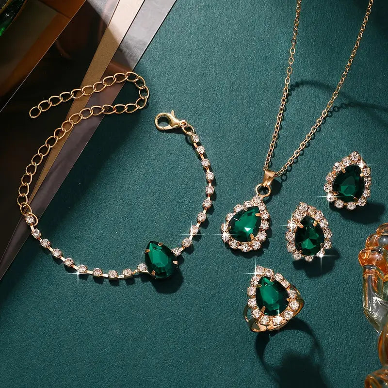 Elisandre Vermont Jewelry Set | Gold - Eliza-Warszawa