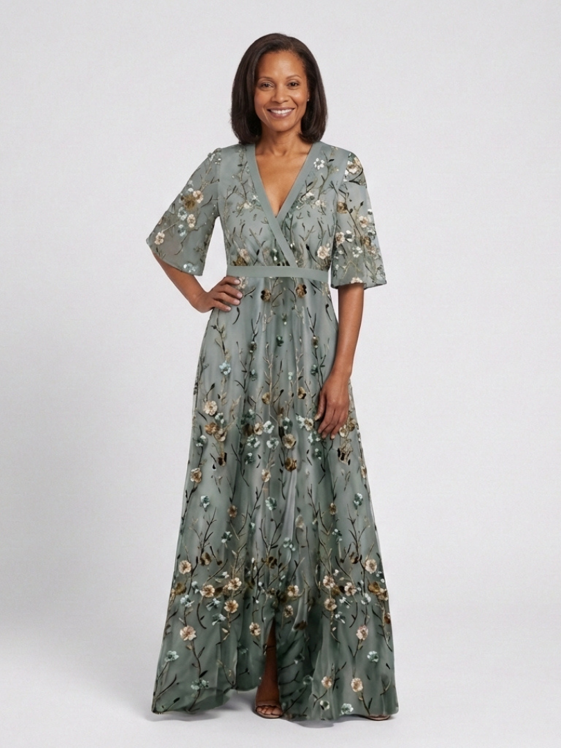 Evadne | Embroidered Maxi Dress with V-Neck - Eliza-Warszawa