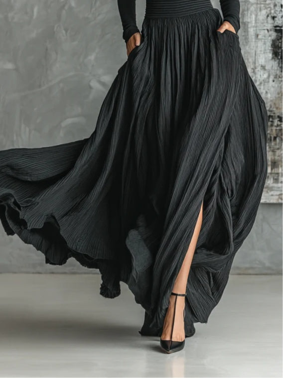 Fashion All Black Skinny Turtleneck T-shirt Pleated Skirt Set