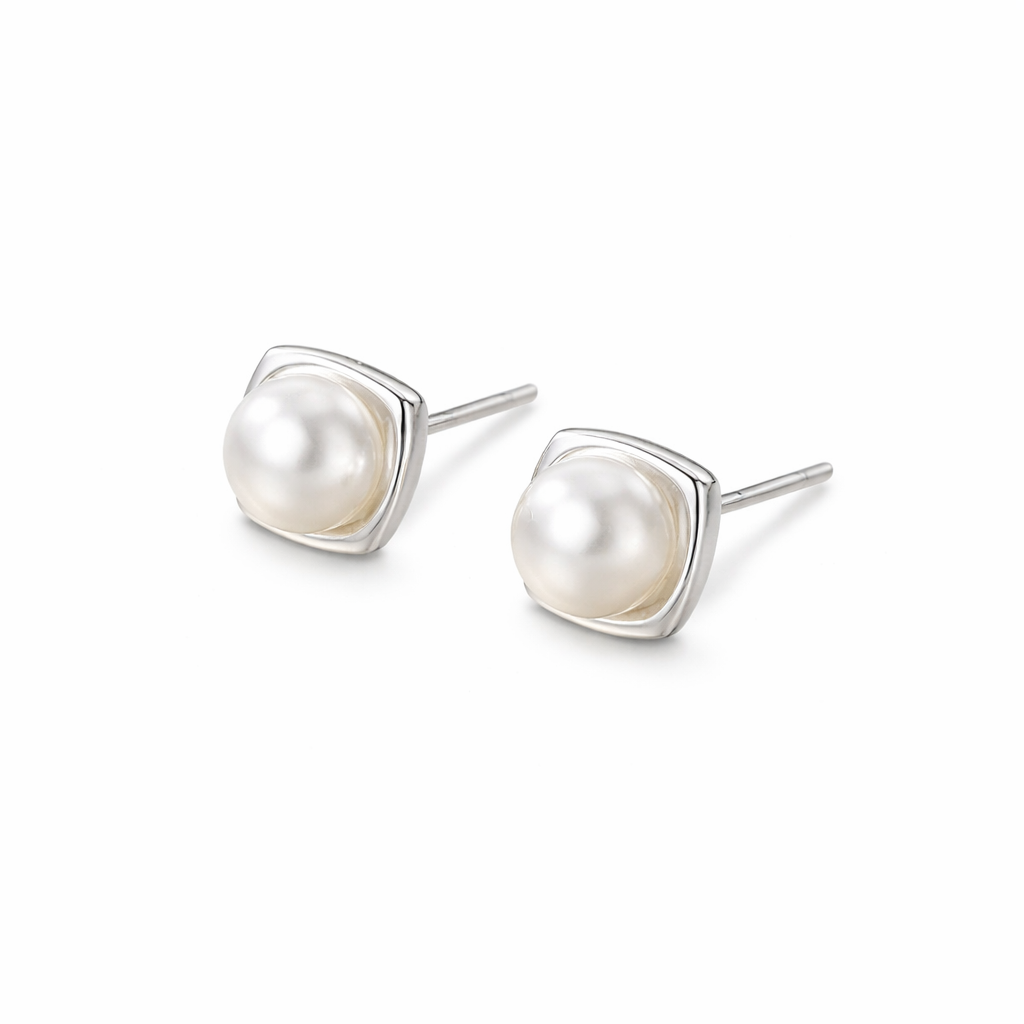 Freshwater Pearl Earrings