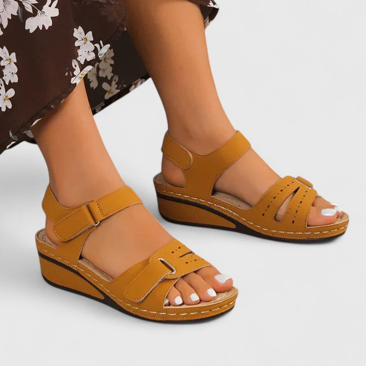 Guinevere | Comfortable Sandals - Eliza-Warszawa