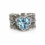 Luxury Sapphire Carving Ring