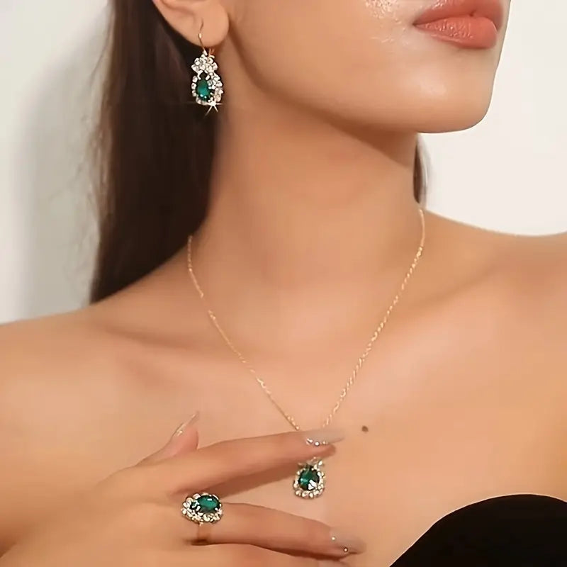 Marceline Jadehart Jewelry Set | Gold - Eliza-Warszawa