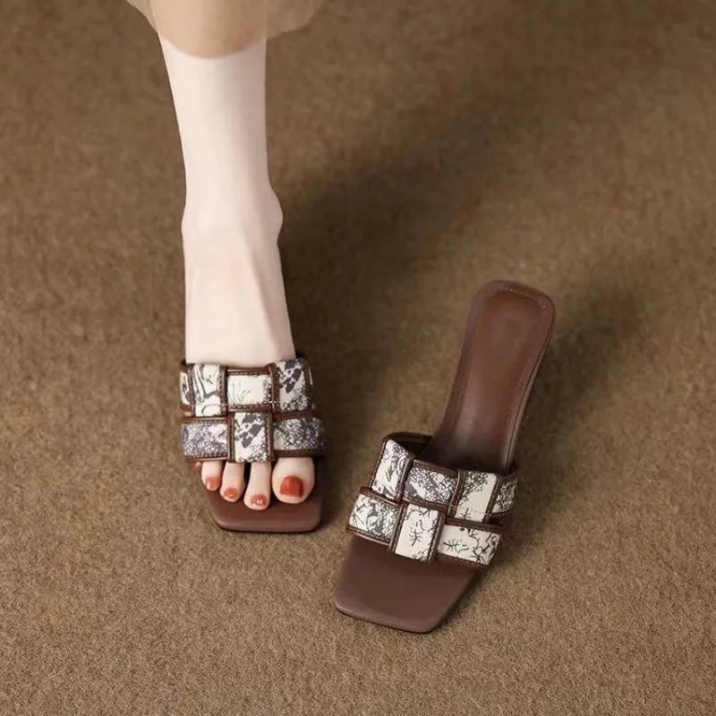 Maren Sculpted Heel Slide Sandals - Eliza-Warszawa