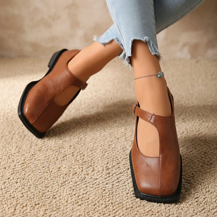Maura Square Toe Flats - Eliza-Warszawa