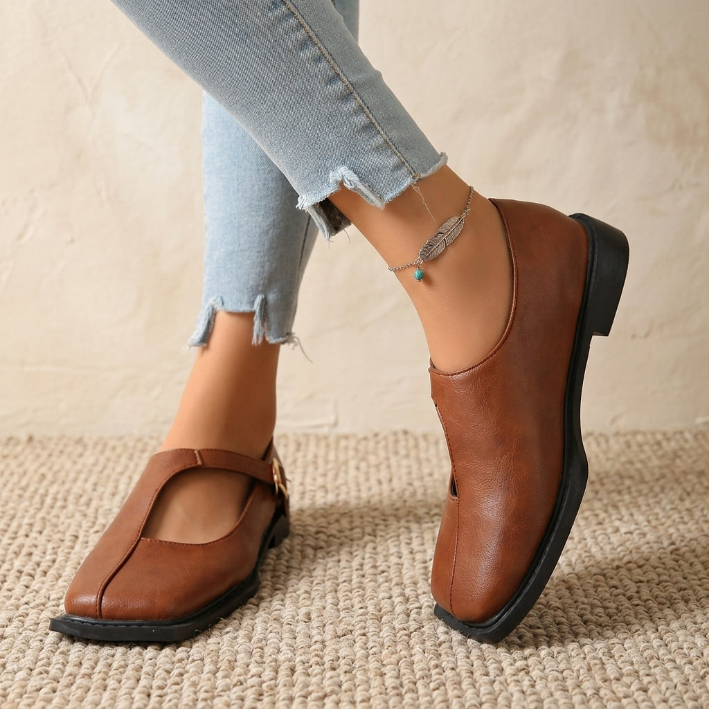 Maura Square Toe Flats - Eliza-Warszawa