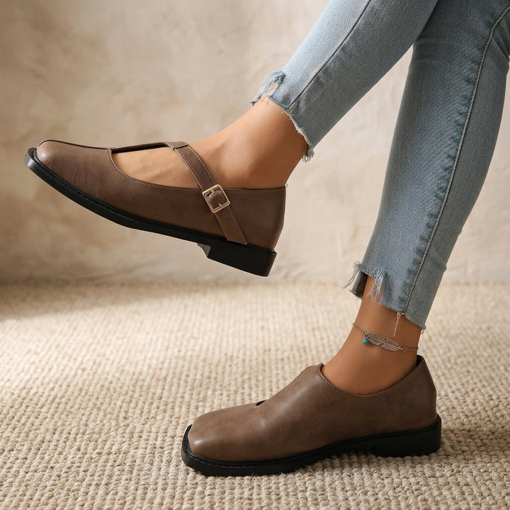 Maura Square Toe Flats - Eliza-Warszawa