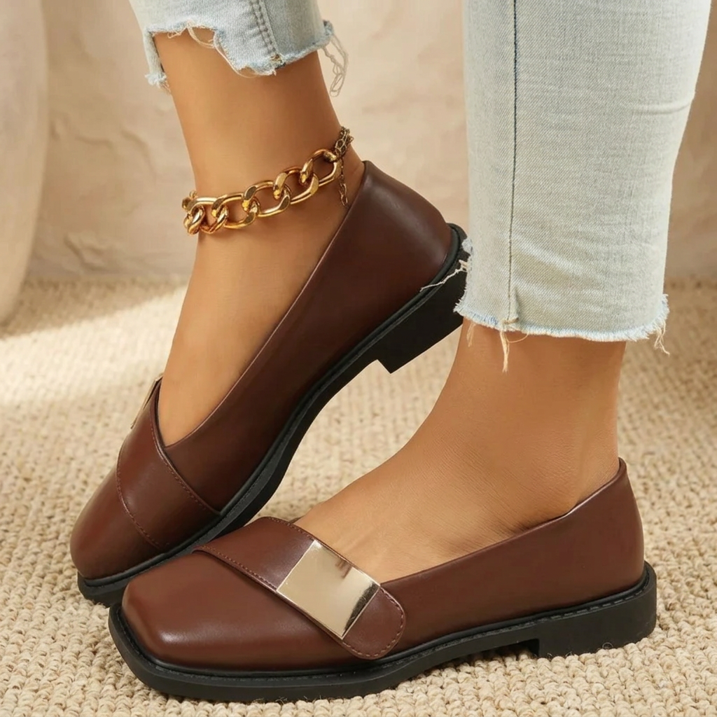 Molly Square Toe Flats - Eliza-Warszawa