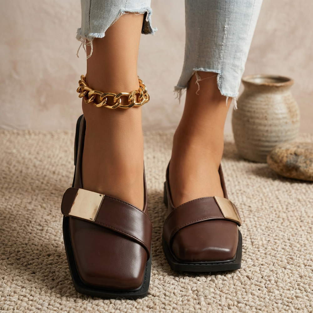 Molly Square Toe Flats - Eliza-Warszawa