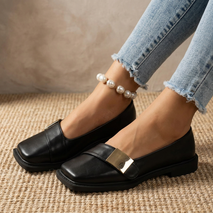 Molly Square Toe Flats - Eliza-Warszawa