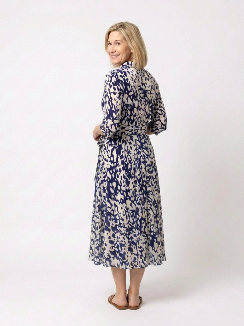 Oriana | Long-sleeved midi dress with tie belt - Eliza-Warszawa