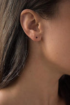 Ruby Round Stud Earrings | Gold - Eliza-Warszawa