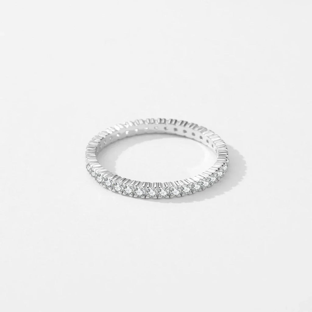 Shining Minimalist Eternity Ring - Eliza-Warszawa