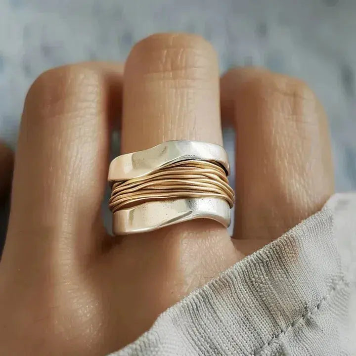 Silver Ring with Golden Thread Design - Eliza-Warszawa