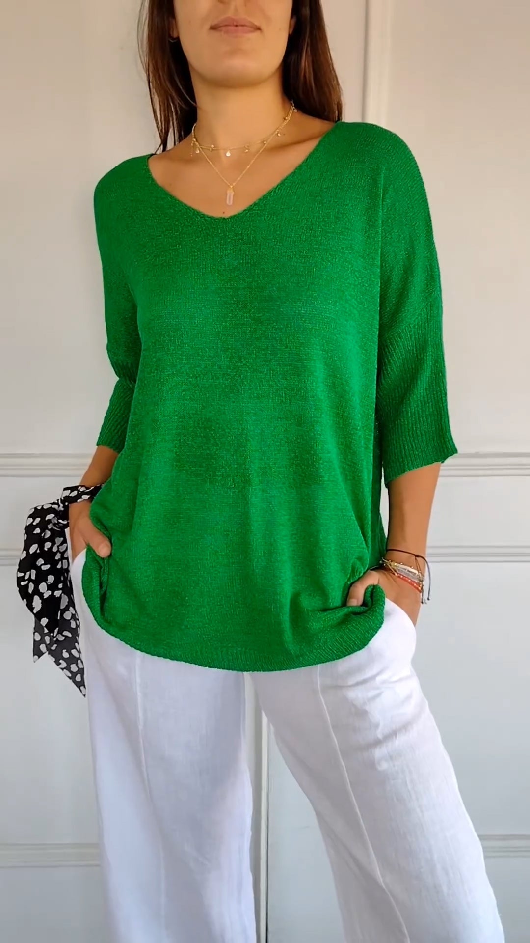 Solid Color Knitted V-neck Top - Eliza-Warszawa