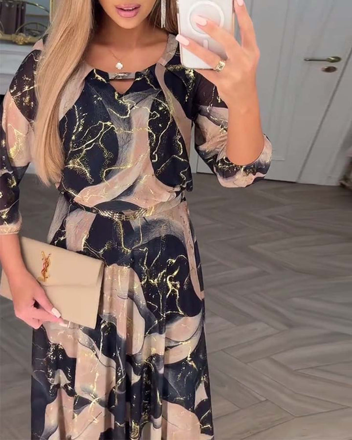 Sophie | Printed Waist-Defined Midi Dress with Elegant Three-Quarter Sleeves - Eliza-Warszawa