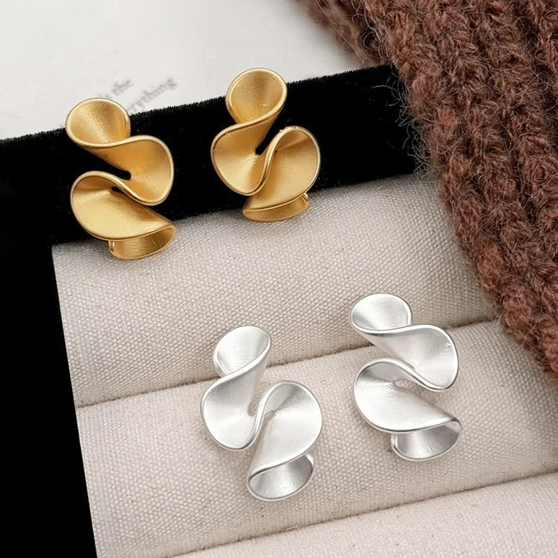 Sterling Silver 18K Gold Flower Stud Earrings - Eliza-Warszawa