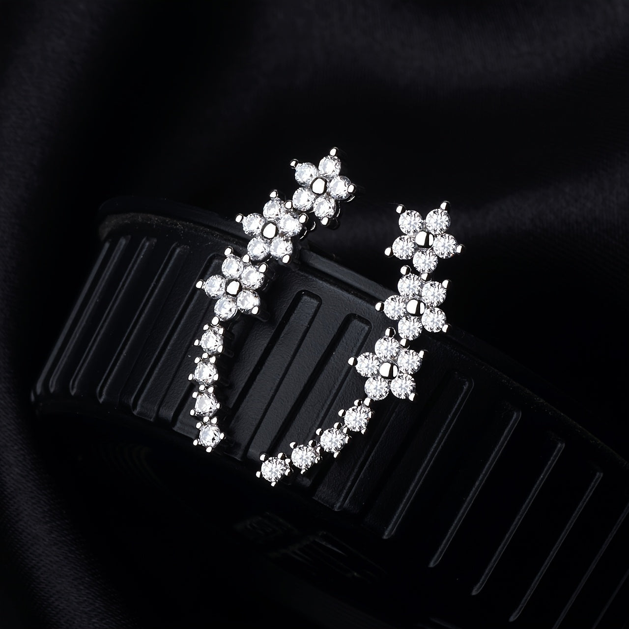 Timeless Floral Earrings - Eliza-Warszawa