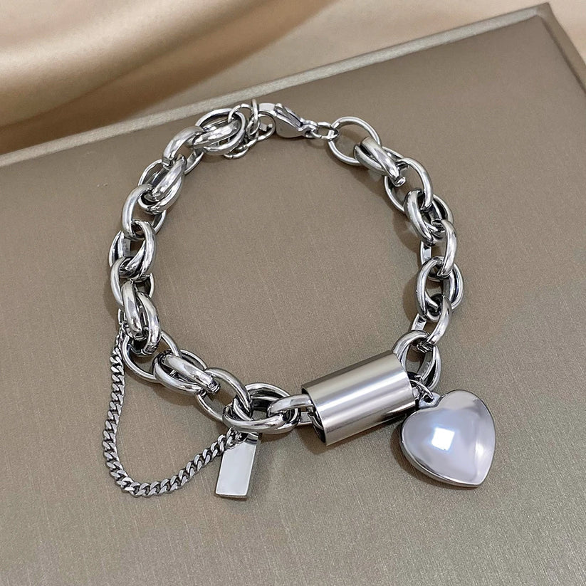 Timeless Gold Heartened Chunky Bracelet - Eliza-Warszawa
