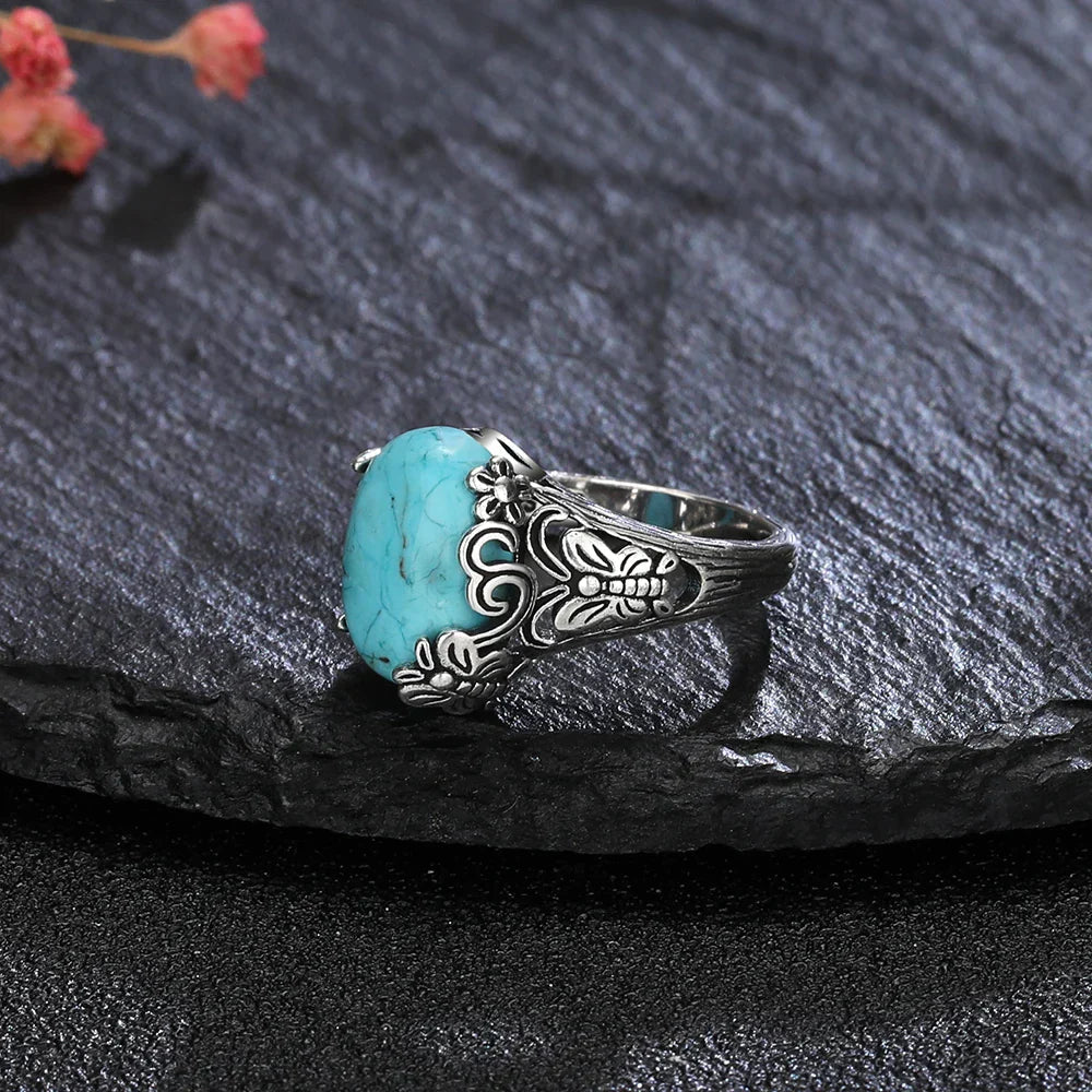 Timeless Silver Oval Turquoise Ring - Eliza-Warszawa