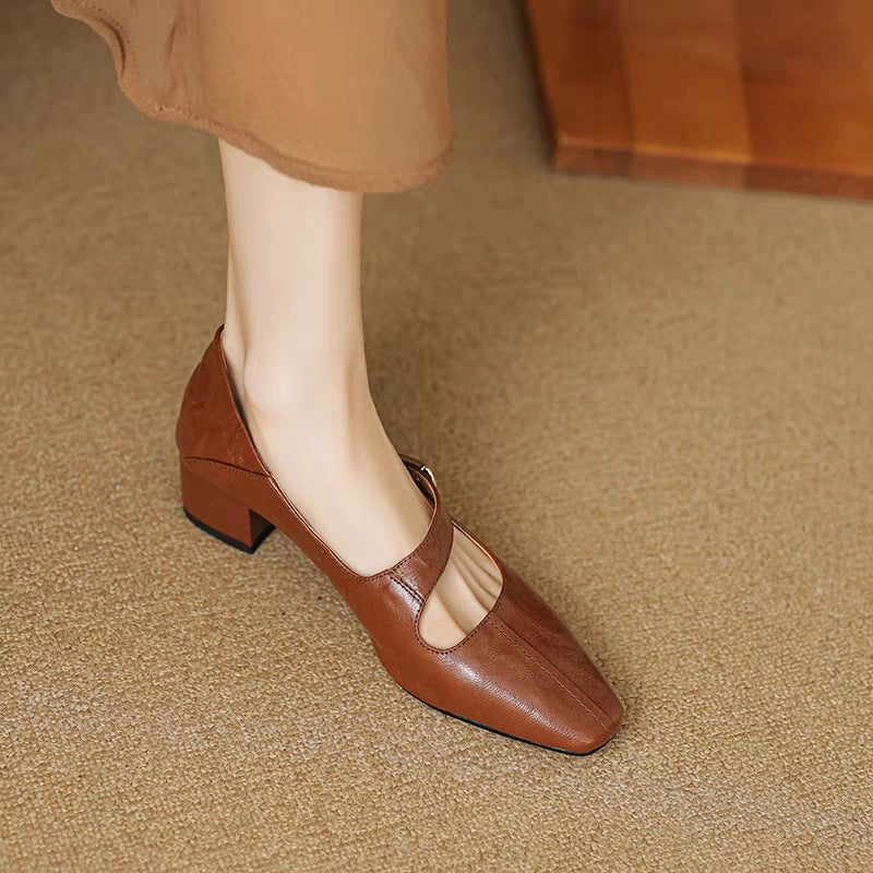 Verona Buckle Heels - Eliza-Warszawa