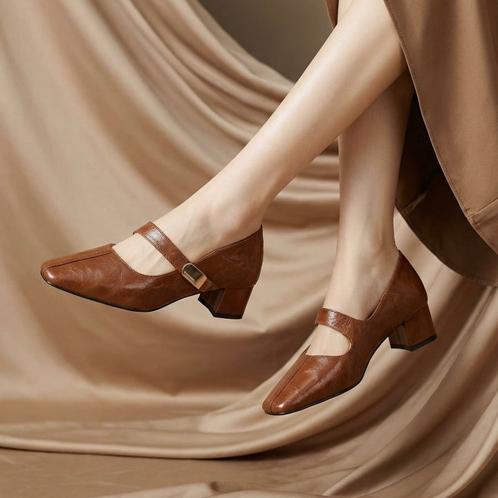 Verona Buckle Heels - Eliza-Warszawa