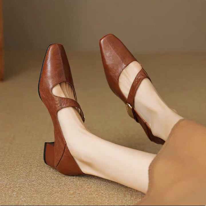 Verona Buckle Heels - Eliza-Warszawa