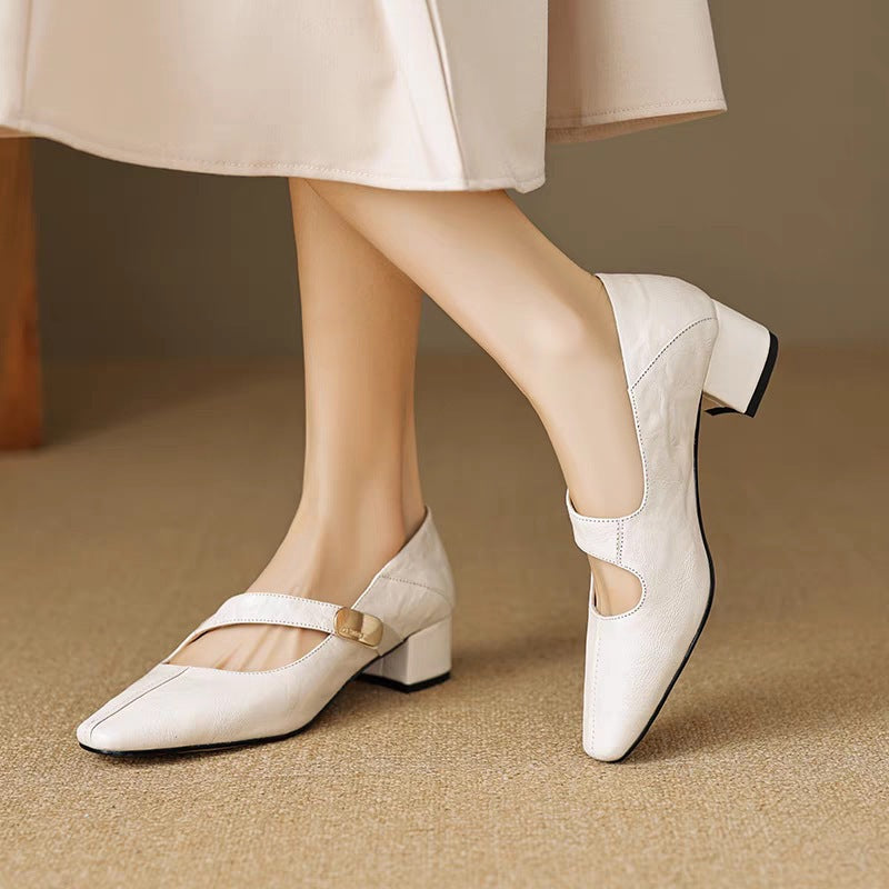 Verona Buckle Heels - Eliza-Warszawa