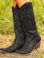 Vintage Studded Cowgirl Boots - Eliza-Warszawa