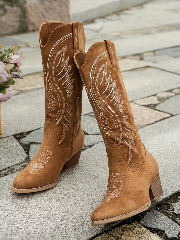 Women's low-heeled cigarette boots - Eliza-Warszawa
